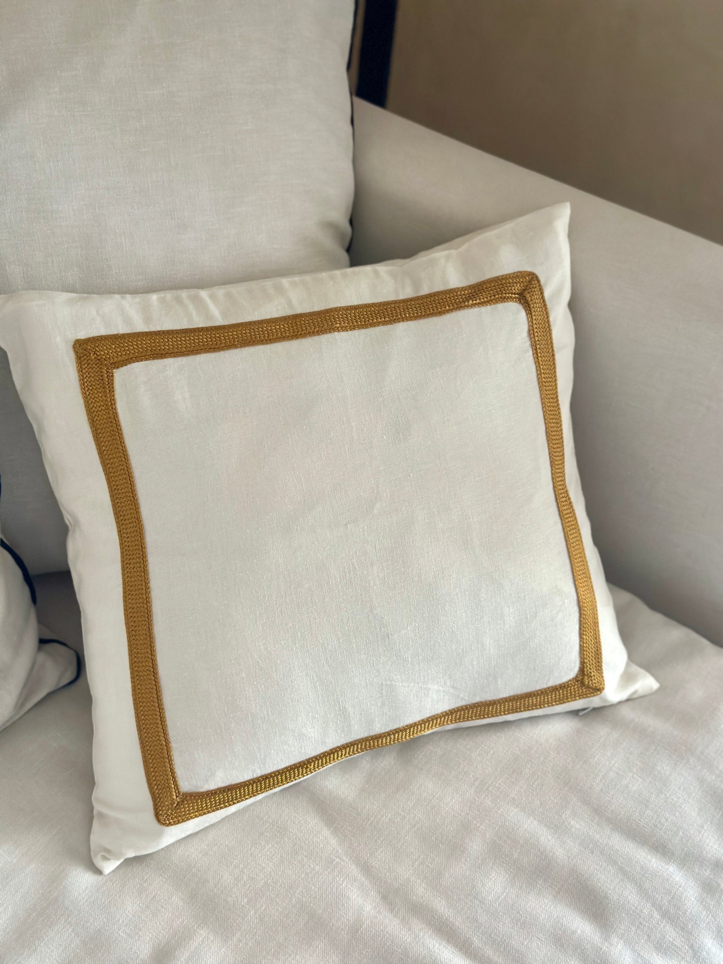 COUSSIN CAPRI