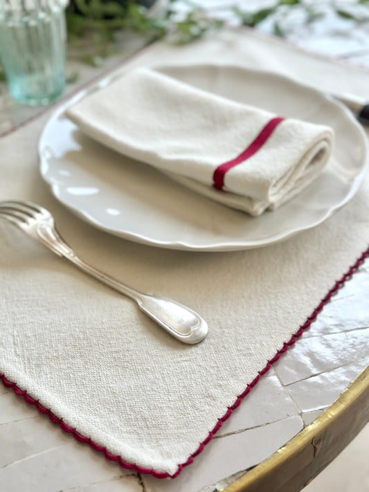 SET DE TABLE BRODÉ CROQUET